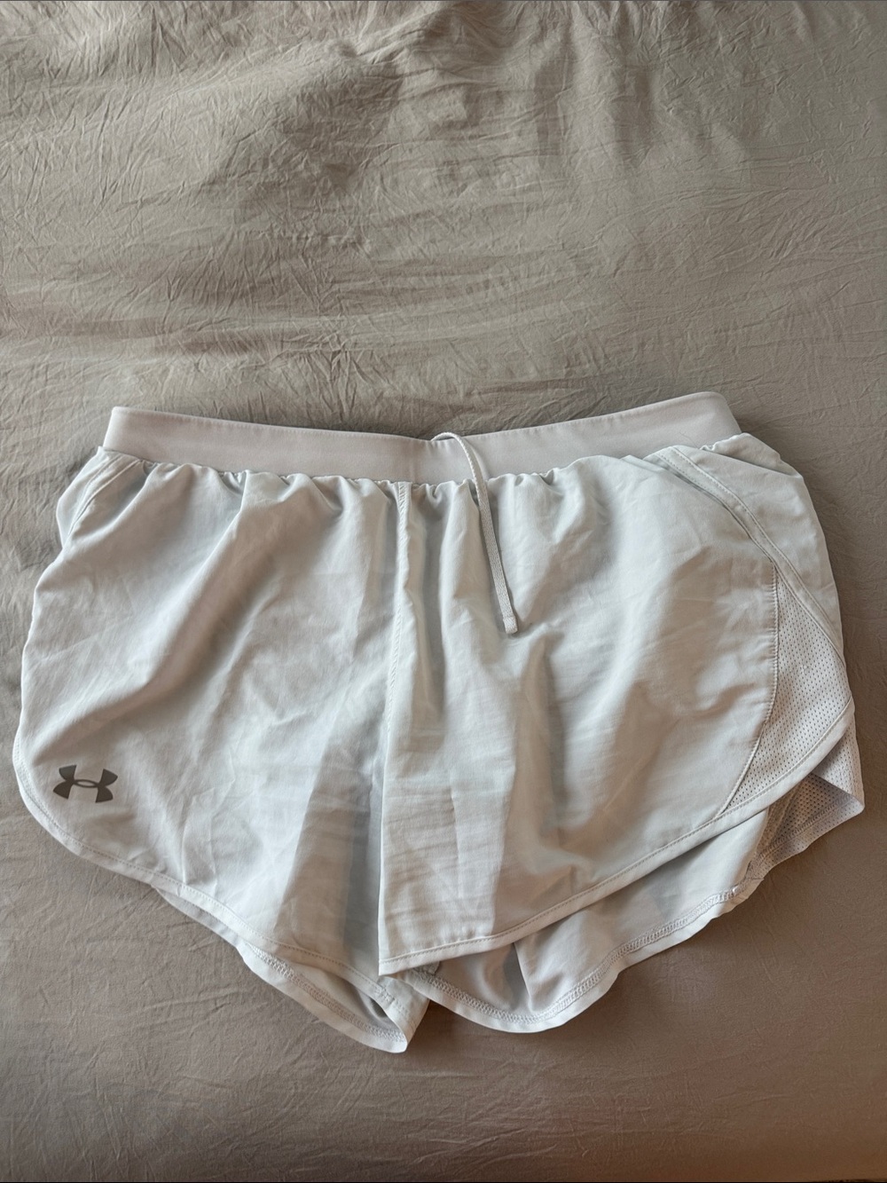 Under Armour Women's White Athletic Running Shorts